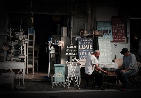 Tangentia | Connections